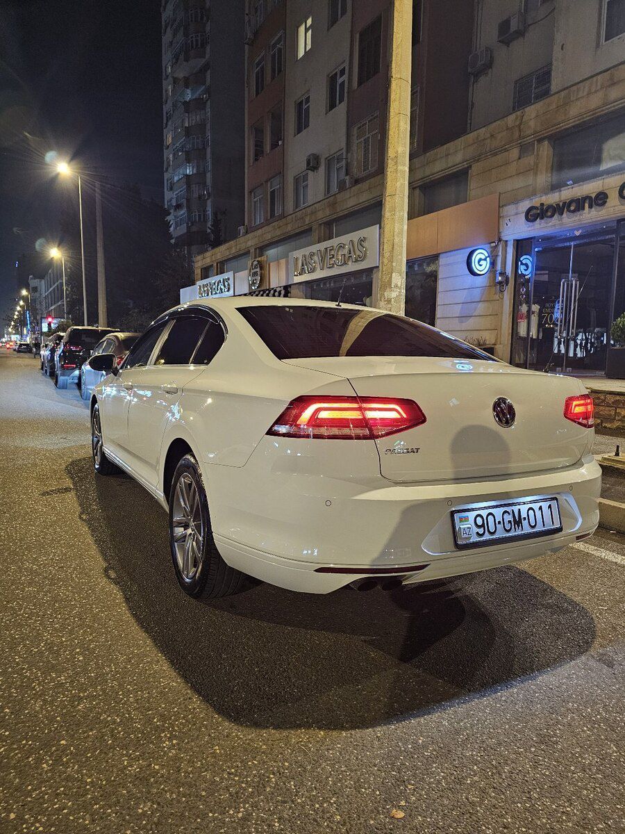 Volkswagen Passat, 2018 il 90-GM-011 — Avtomobillər, Bakı (5)