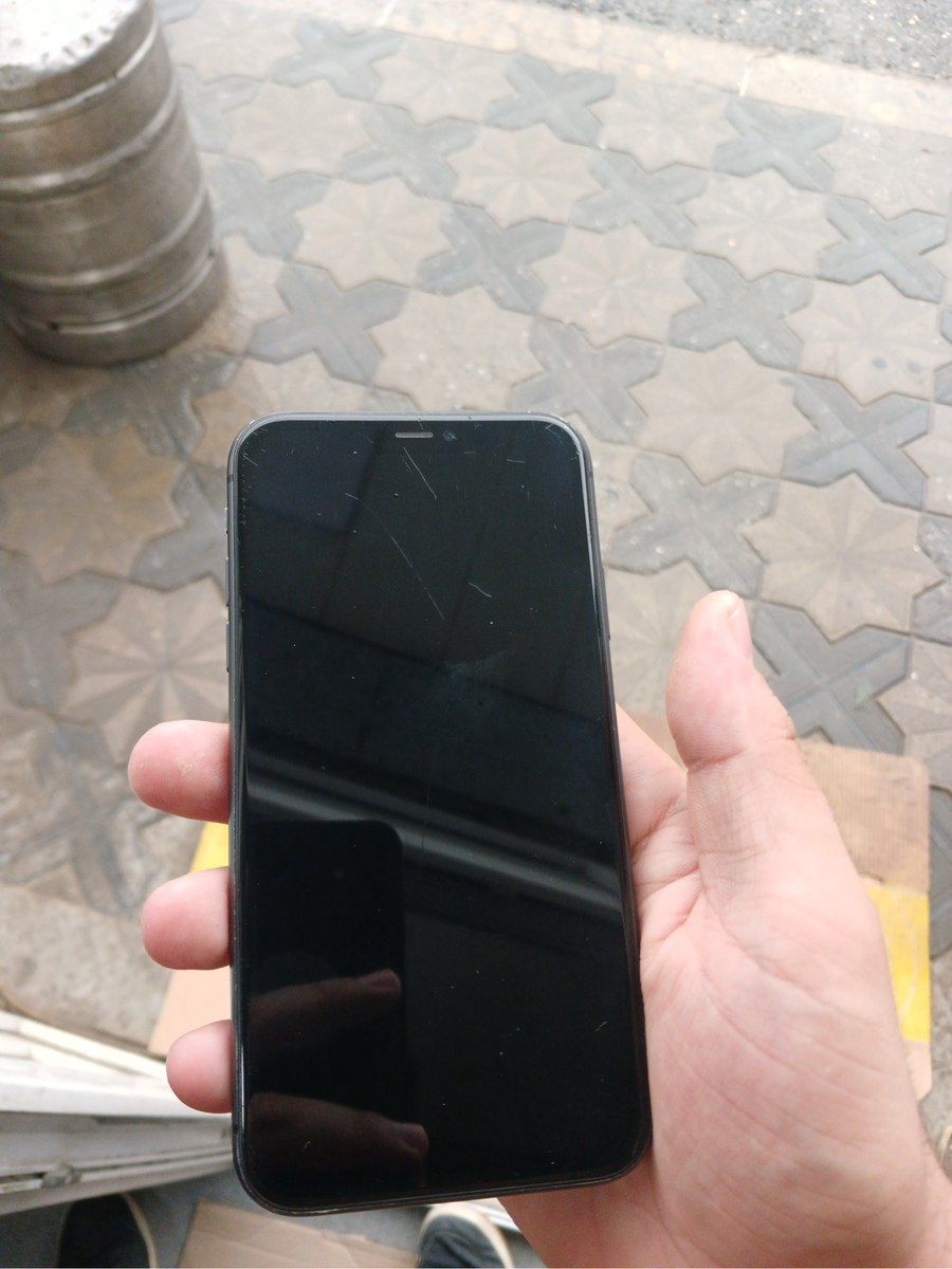 Apple iPhone 11 Black 64GB/4GB — Smartfonlar, Bakı