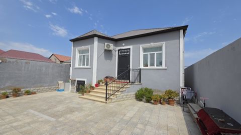 Həyət evi, Ramana qəs — Bakı