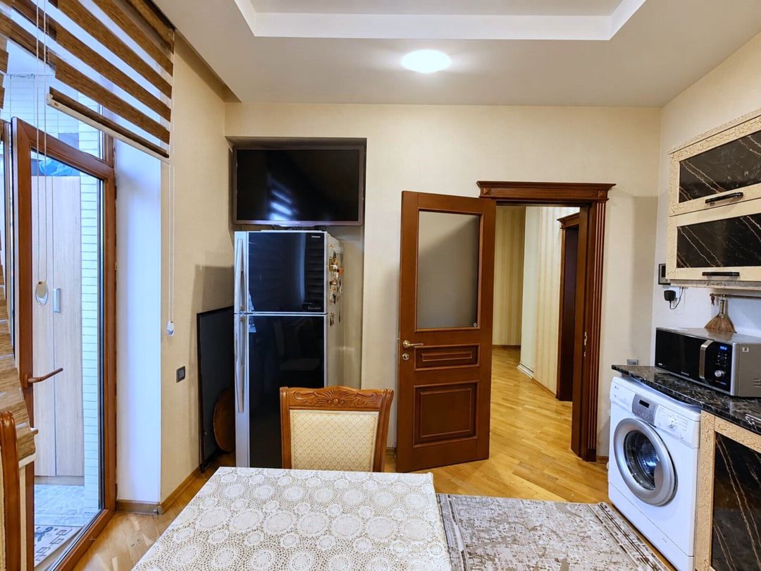 Satılır 3 otaqlı yeni tikili 90 m² — Mənzil, Bakı (4)