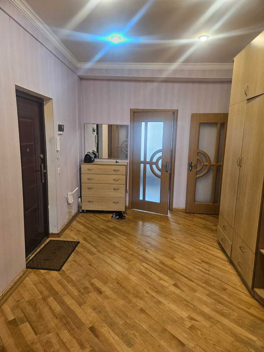 İcarəyə verilir 3 otaqlı yeni tikili 140 m² — Mənzil, Bakı (6)