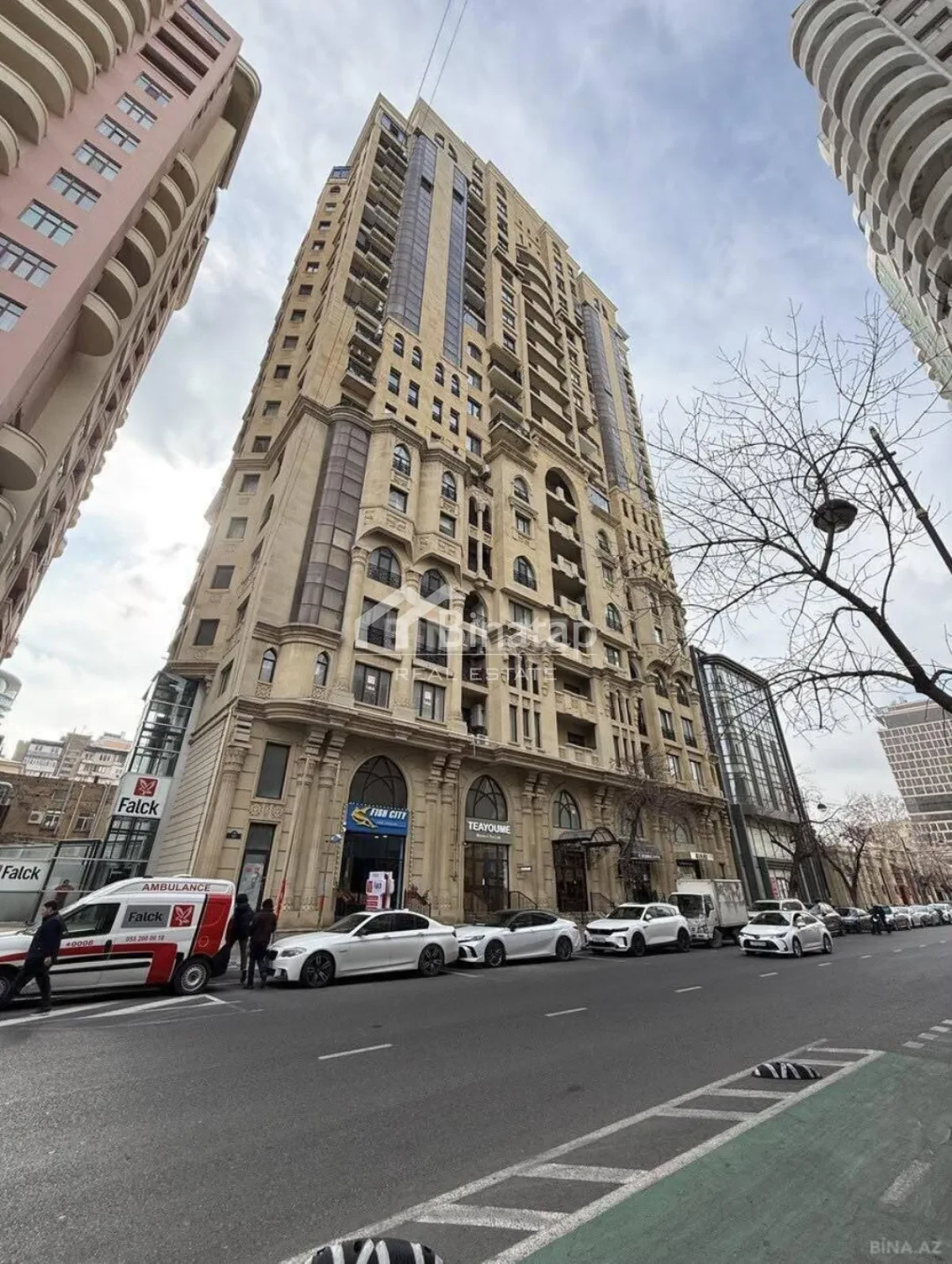 Satılır 4 otaqlı yeni tikili 248 m², Sahil metrosu, Nəsimi rayonu — Bakı