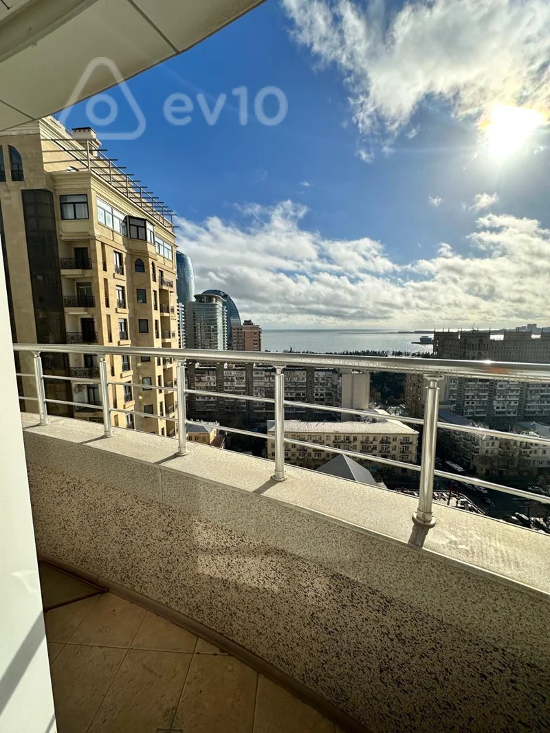 4 otaqlı mənzil, 250 m², nizami gencevi — kirayə — Bakı