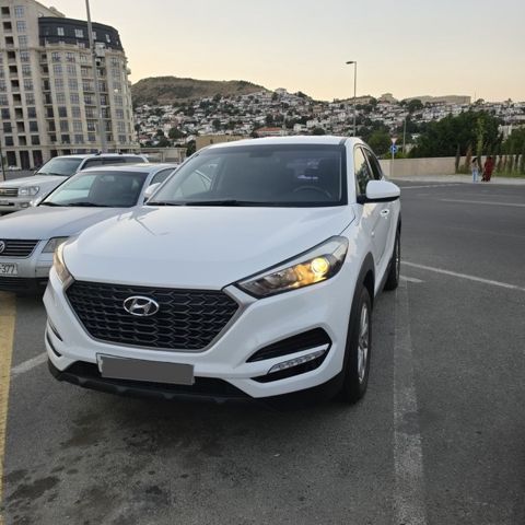 Hyundai Tucson, 1.7 L, 2017 il, 199 500 km — Bakı