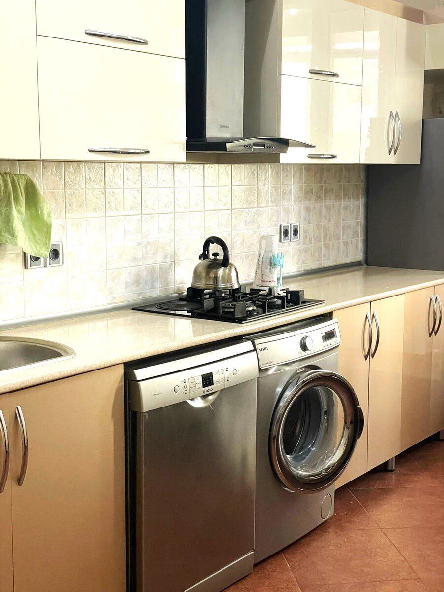 İcarəyə verilir 3 otaqlı yeni tikili 120 m² — Mənzil, Bakı (11)