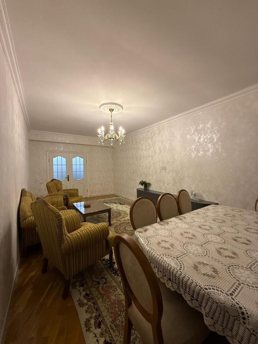 Satılır 4 otaqlı yeni tikili 135 m² — Mənzil, Bakı (2)