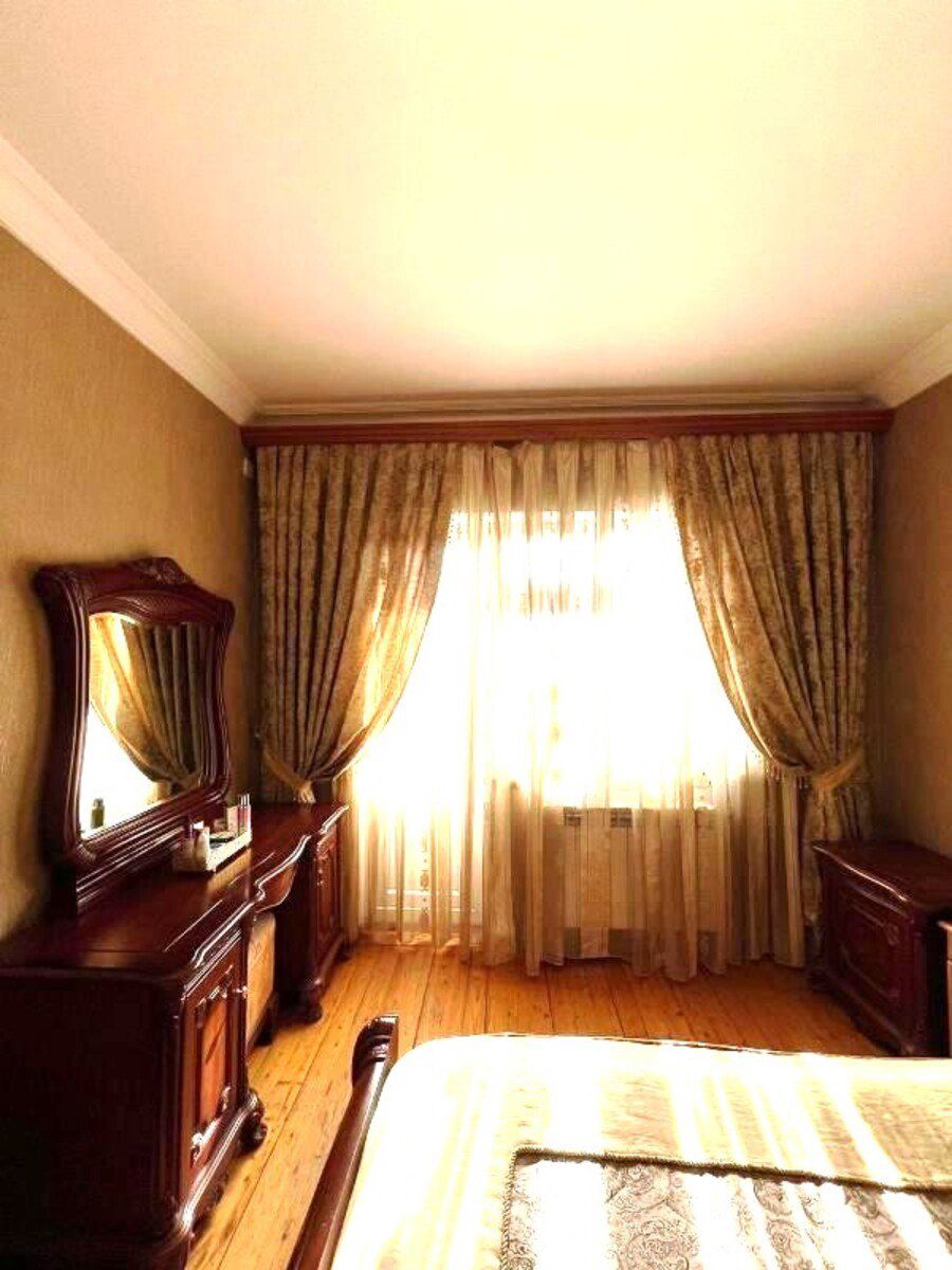 Satılır 4 otaqlı köhnə tikili 110 m² — Mənzil, Bakı (5)