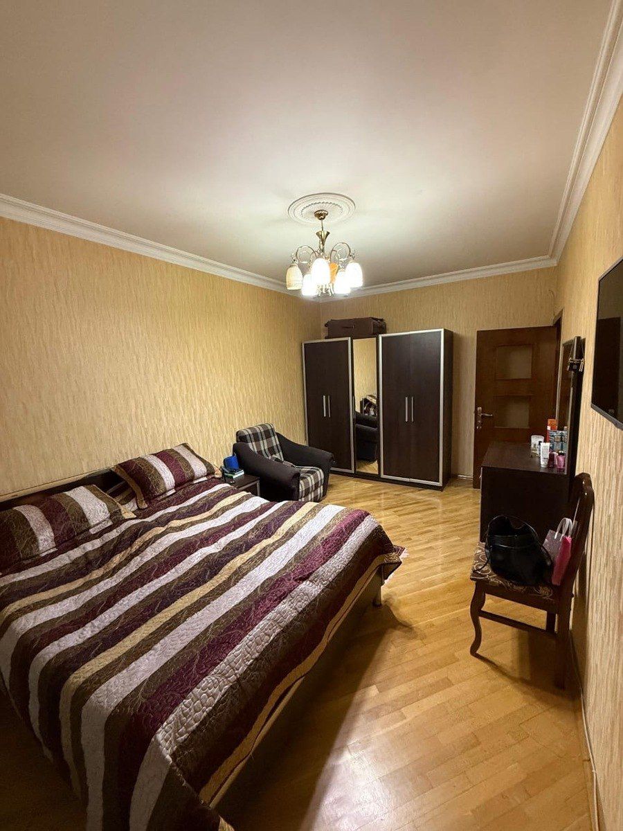 Satılır 4 otaqlı köhnə tikili 100 m² — Mənzil, Bakı (5)