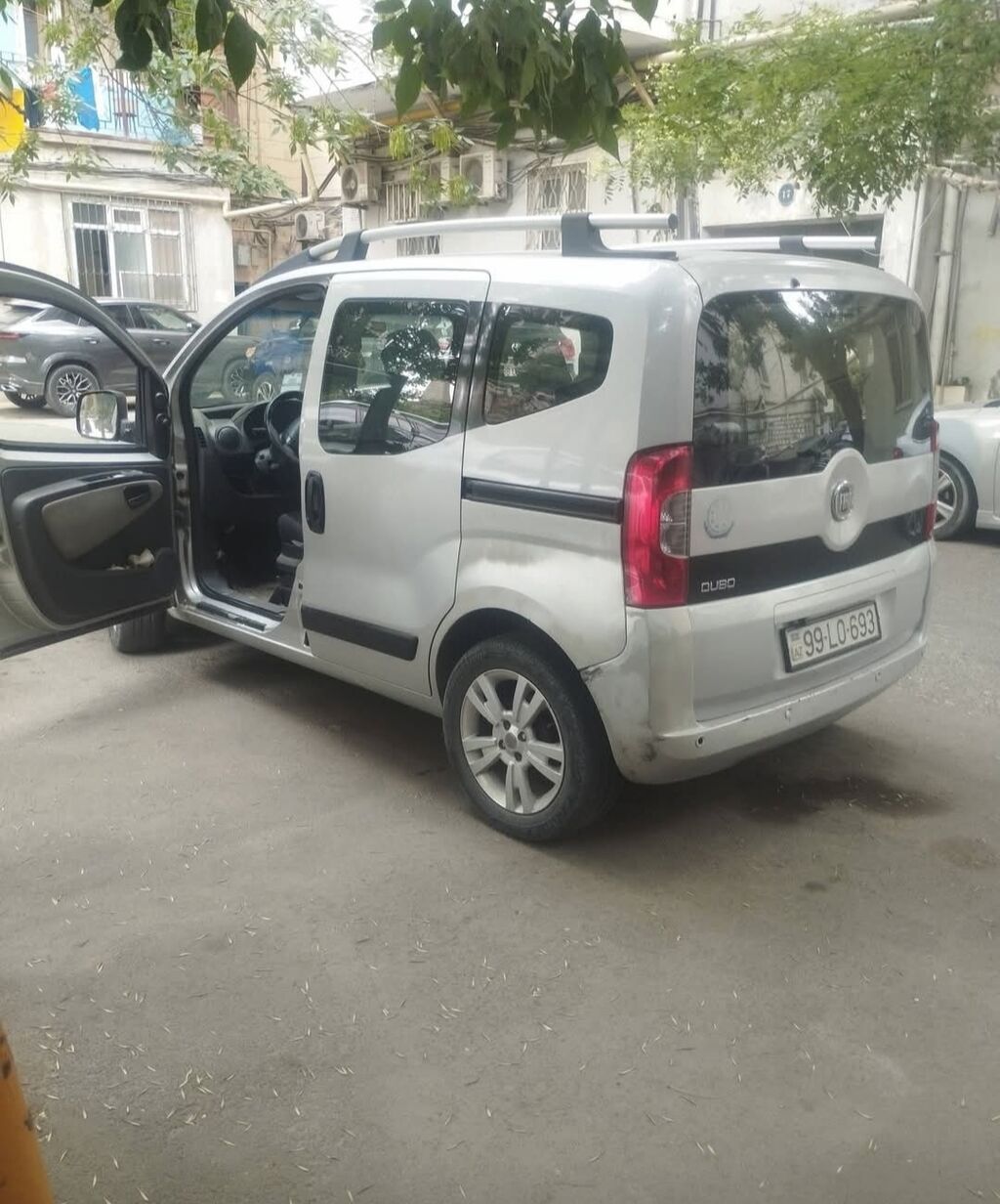 Fiat Qubo, gümüşü rəng, 5 qapı (yan sürüşkən qapı), universallıq üçün 99-LO-693 — Avtomobillər, Digah