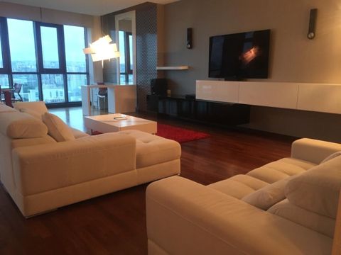 İcarəyə verilir 3 otaqlı yeni tikili 180 m² — Bakı