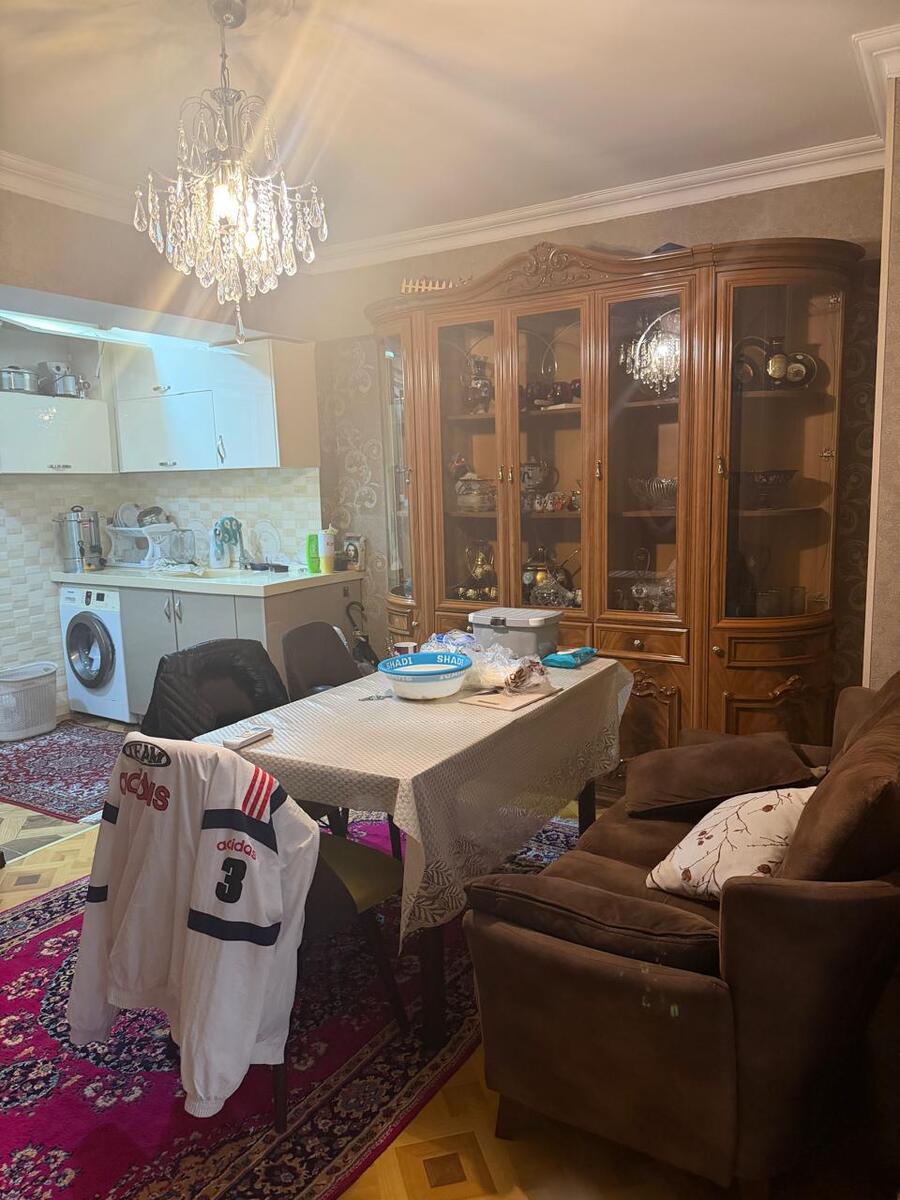 Satılır 2 otaqlı köhnə tikili 65 m² — Mənzil, Bakı (4)