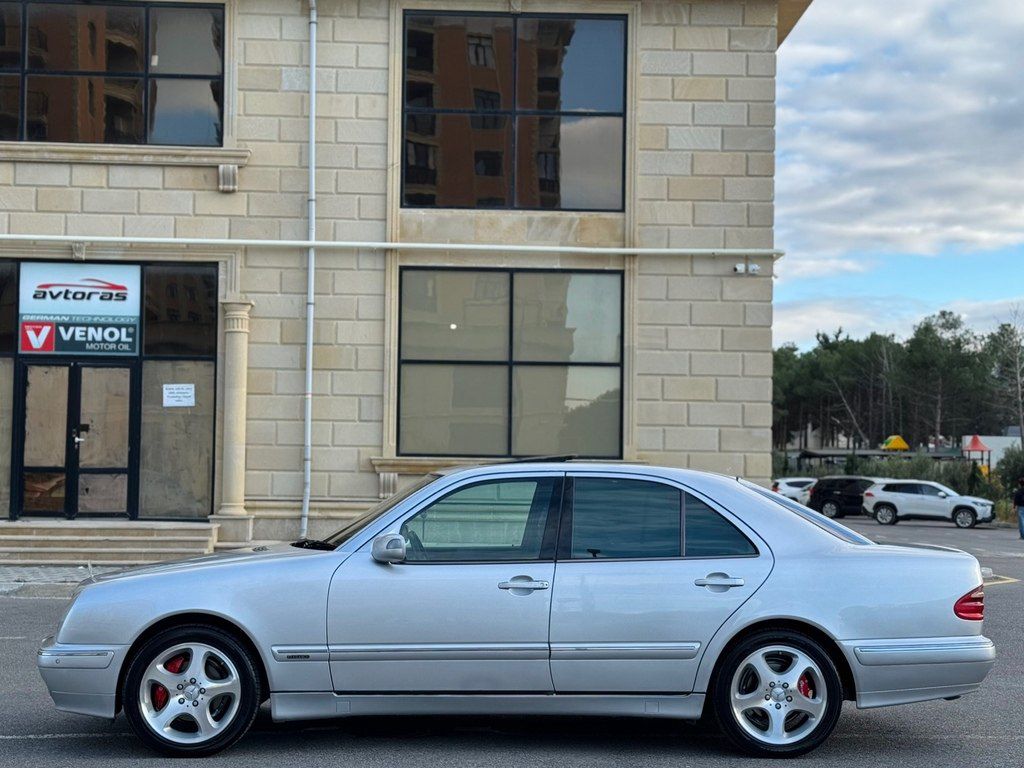 Mercedes E 240, 2.4 L, 2000 il, 320 000 km 99-FN-499 — Avtomobillər, Sumqayıt (5)