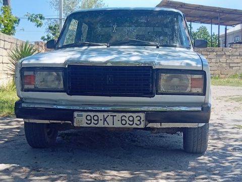 Lada (VAZ) 2107, 1.6 L, 1986 il, 76 192 km — Saatlı