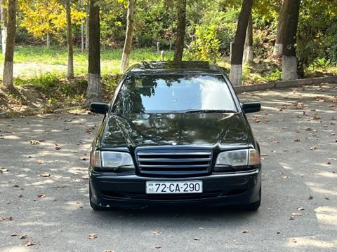Mercedes C 240, 2.4 L, 1999 il, 305 575 km — Sabirabad