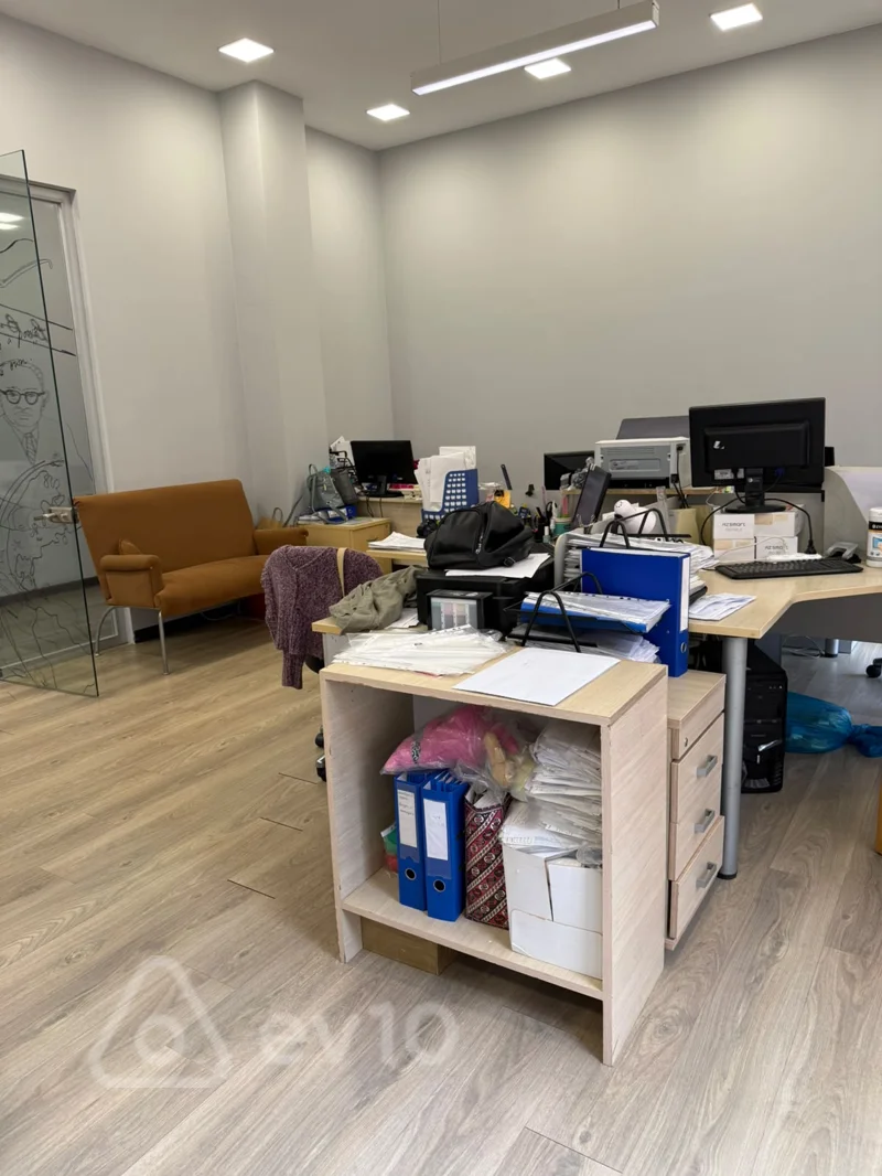 Ofis, 210 m², Bakixanov kuc.48 — kirayə — Ofis, Bakı (10)
