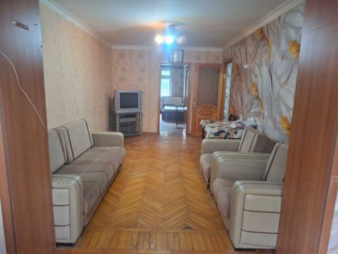 İcarəyə verilir 3 otaqlı köhnə tikili 75 m² — 849 ₼ · Bakı · Mənzil İcarəyə verilir 3 otaqlı köhnə tikili 75 m² — Bakı