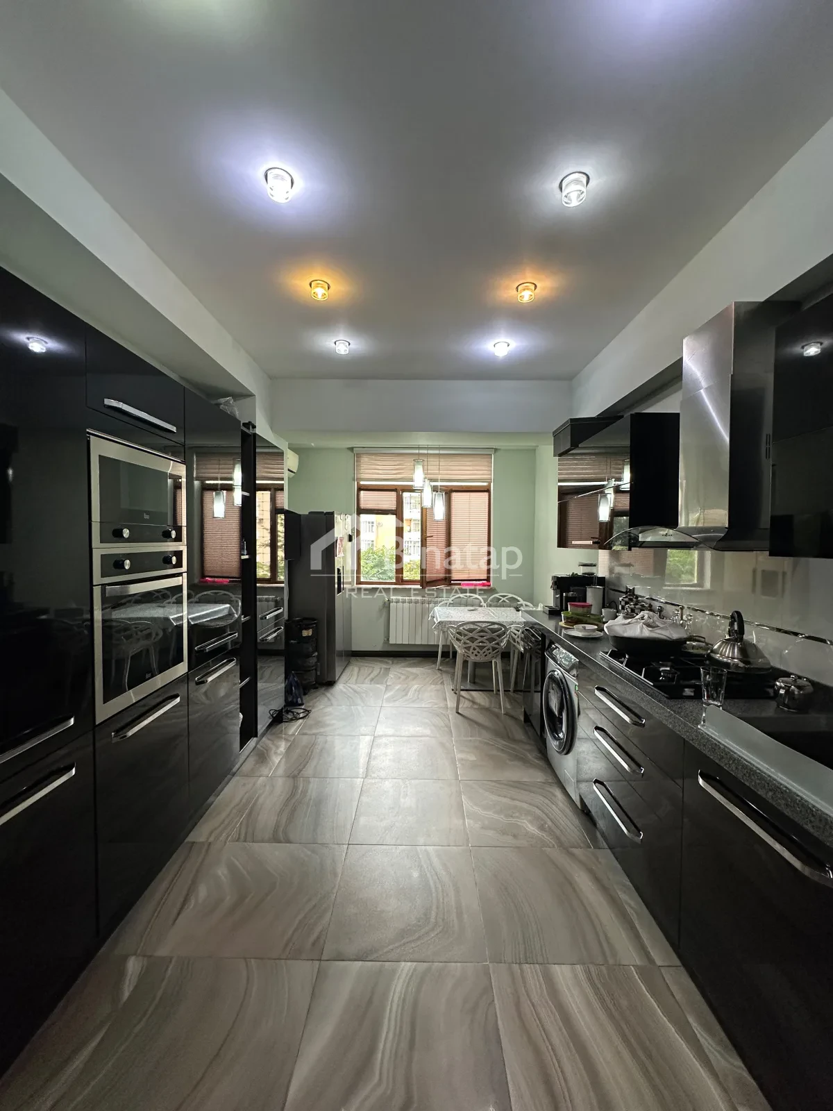 Satılır 3 otaqlı yeni tikili 147 m², Nizami metrosu, Yasamal rayonu — Mənzil, Bakı (4)