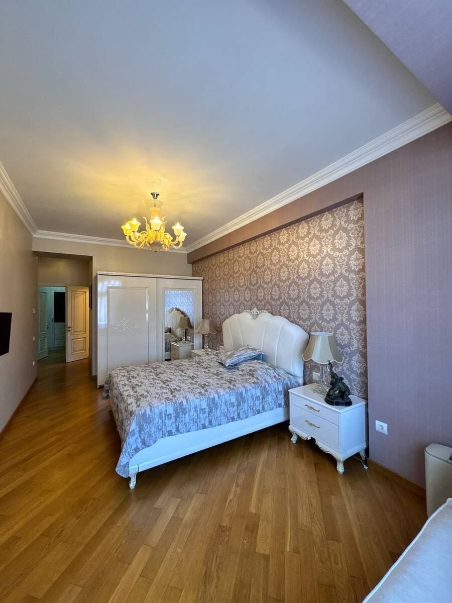 3-otaqlı yeni tikili, Salatın Əsgərova küç., 175 m² — Mənzil, Bakı (8)