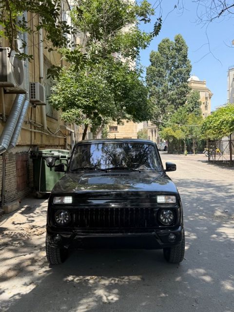 Lada (VAZ) Niva faraları — Bakı