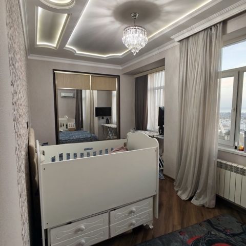 Satılır 2 otaqlı yeni tikili 90 m² — Bakı