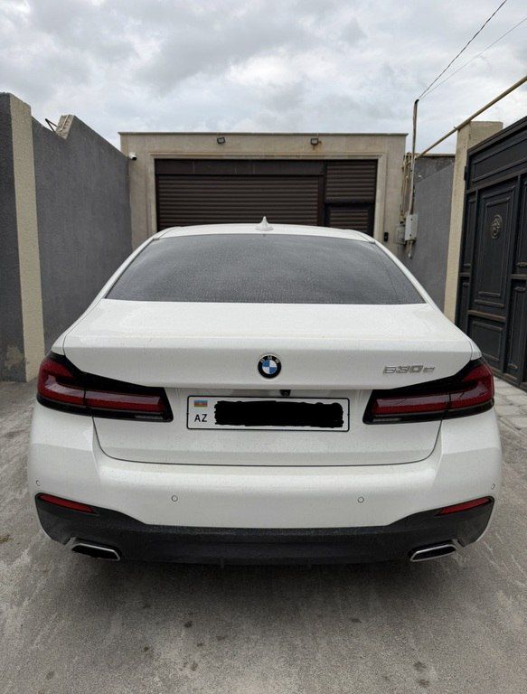 BMW 530e, 2.0 L, 12 kWh, 2021 il, 106 000 km — Avtomobillər, Bakı (7)