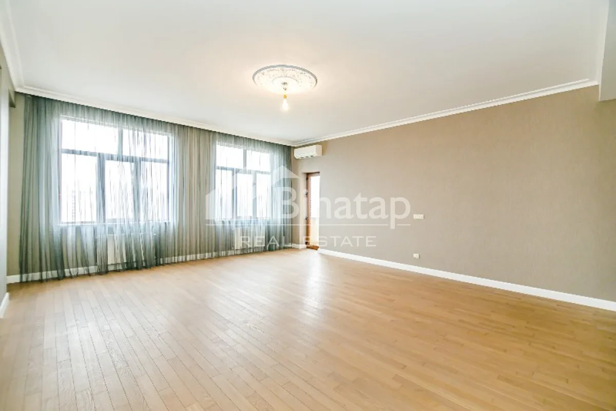 Satılır 3 otaqlı yeni tikili 153 m², 28 May metrosu, Nəsimi rayonu — Mənzil, Bakı (2)