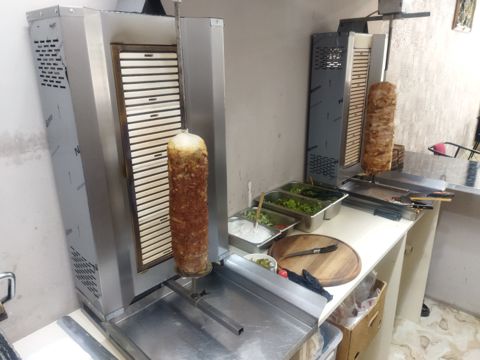 Dönərçi işi axtarıram — Bakı