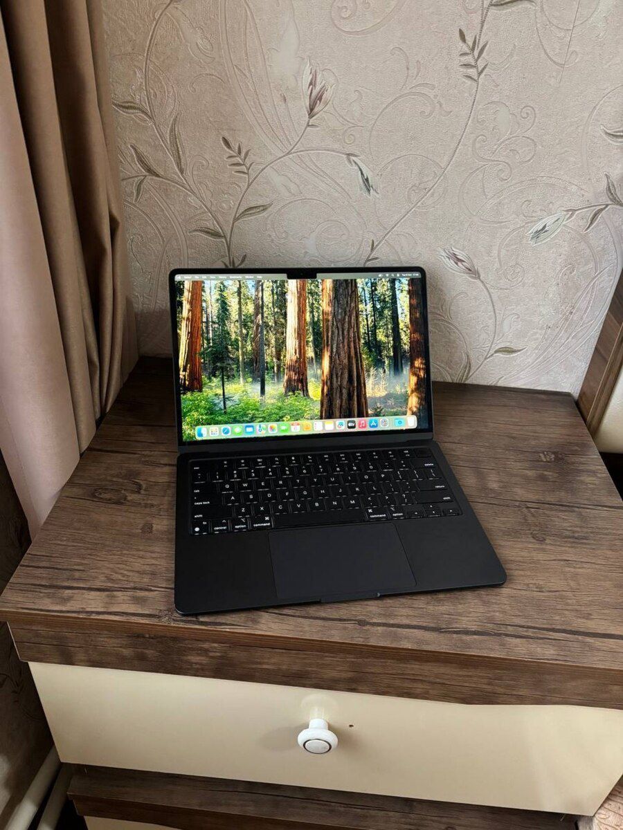 Apple Macbook M2 Air 13 inch 8/156 — Noutbuklar, Bakı (4)
