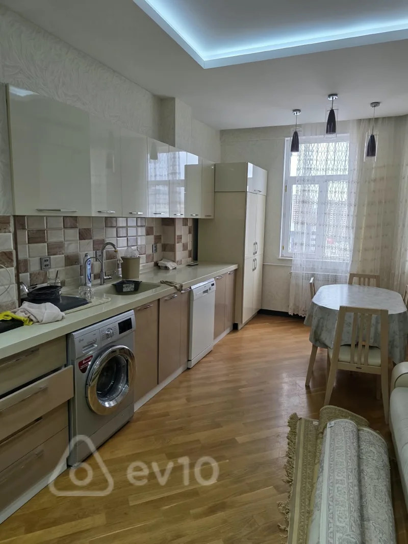 3 otaqlı mənzil, 110 m², xetai — kirayə — Mənzil, Bakı (12)