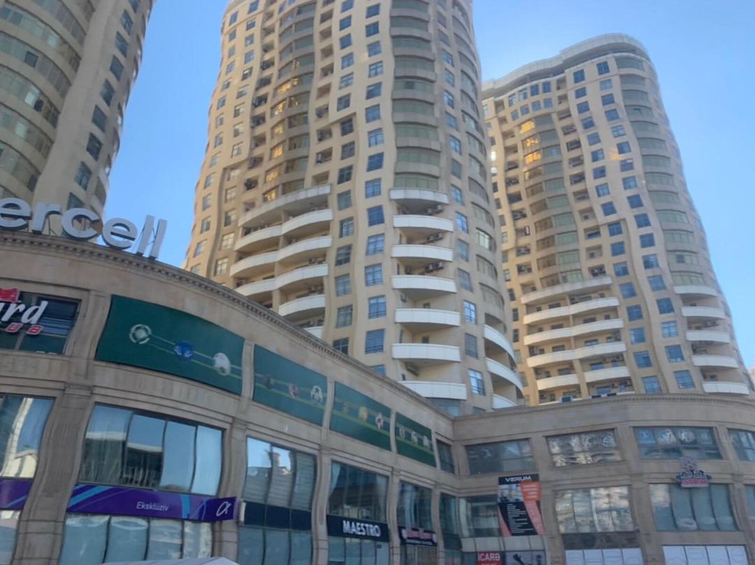 Satılır obyekt 186 m² — Əmlak, Bakı (10)