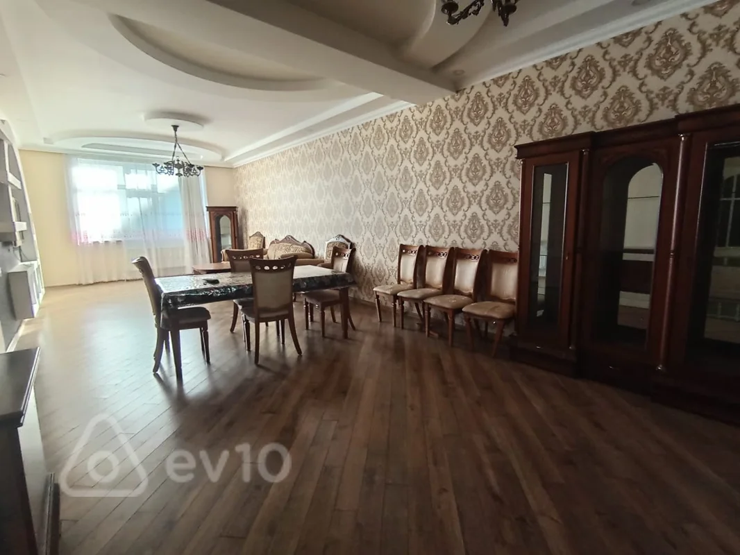 3 otaqlı mənzil, 150 m², Cəfər Xəndan küçəsi — kirayə — Mənzil, Bakı