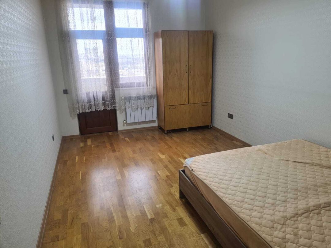 İcarəyə verilir 3 otaqlı yeni tikili 120 m² — Mənzil, Bakı (7)