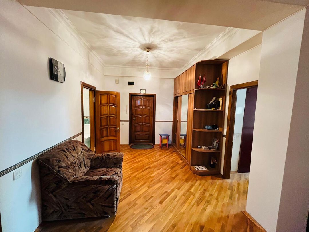 Satılır 3 otaqlı yeni tikili 150 m² — Mənzil, Bakı (10)