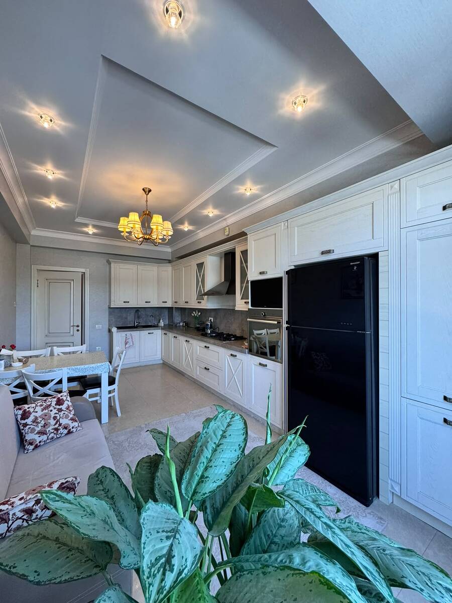 3-otaqlı yeni tikili, Salatın Əsgərova küç., 175 m² — Mənzil, Bakı (3)