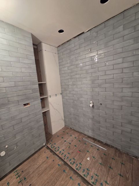 Kabançik, Keromaqranit — Məhəmməd bəy — Negotiable · Bakı · Plitə işləri Kabançik, Keromaqranit — Məhəmməd bəy — Bakı