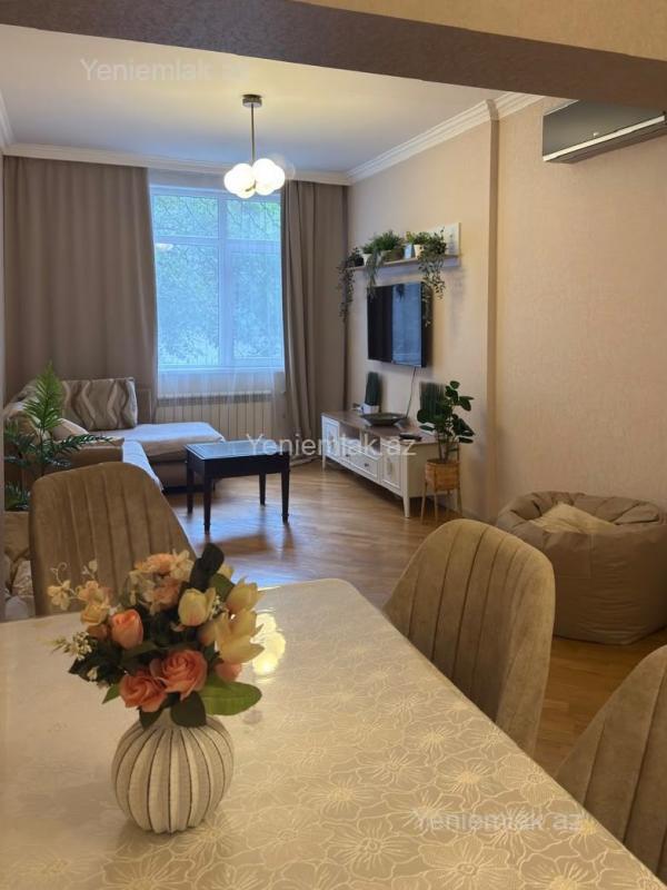 Kirayə 3 otaqlı Bina evi menzil (Köhnə tikili), 90 m², Yasamal rayonu — Mənzil, Bakı (3)