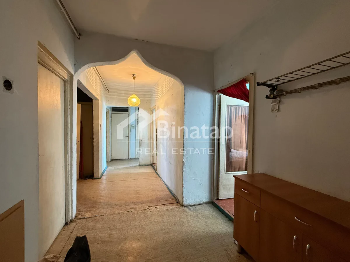 Satılır 5 otaqlı köhnə tikili 120 m², Biləcəri qəsəbəsi, Binəqədi rayonu — Mənzil, Bakı (2)