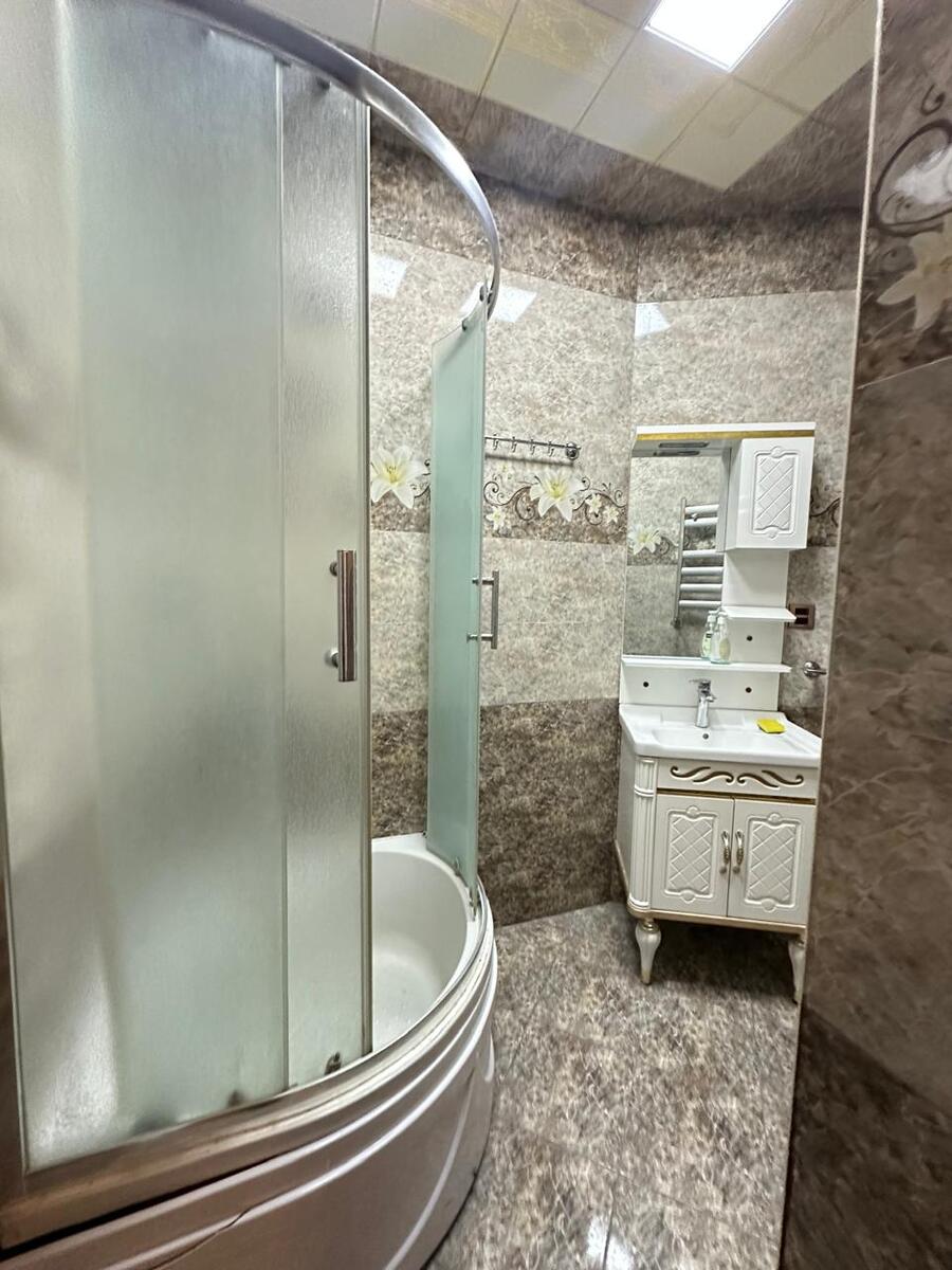 İcarəyə verilir 2 otaqlı yeni tikili 90 m² — Mənzil, Bakı (11)