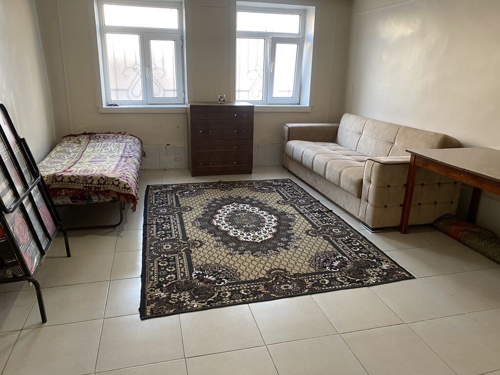 Kirayə verilir: 2 otaqlı mənzil (ayrı mətbəxli) Xüsusiyyətlər — Mənzil, Quba