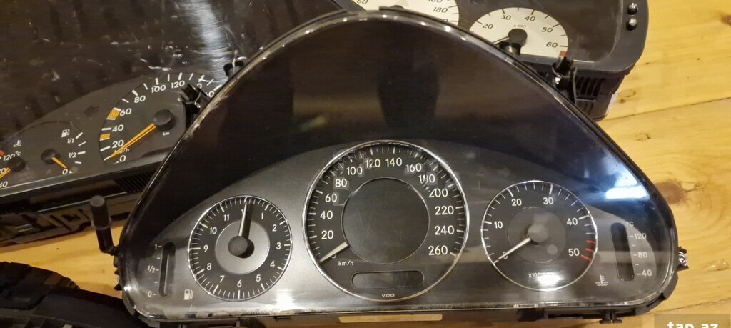 Avtomobil cihazlar paneli Mercedes-Benz 20-KM-240 — Avto, Bakı (6)