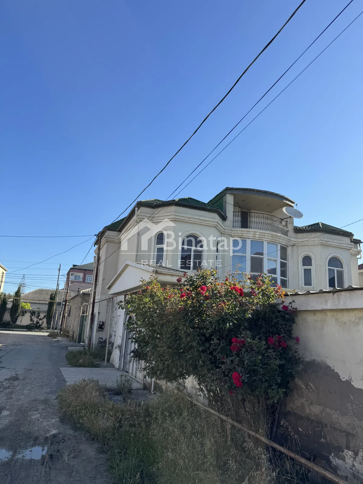 Satılır 6 otaqlı həyət evi / bağ evi 308 m², Azadlıq Prospekti metrosu, Binəqədi rayonu — Ev, villa, Bakı
