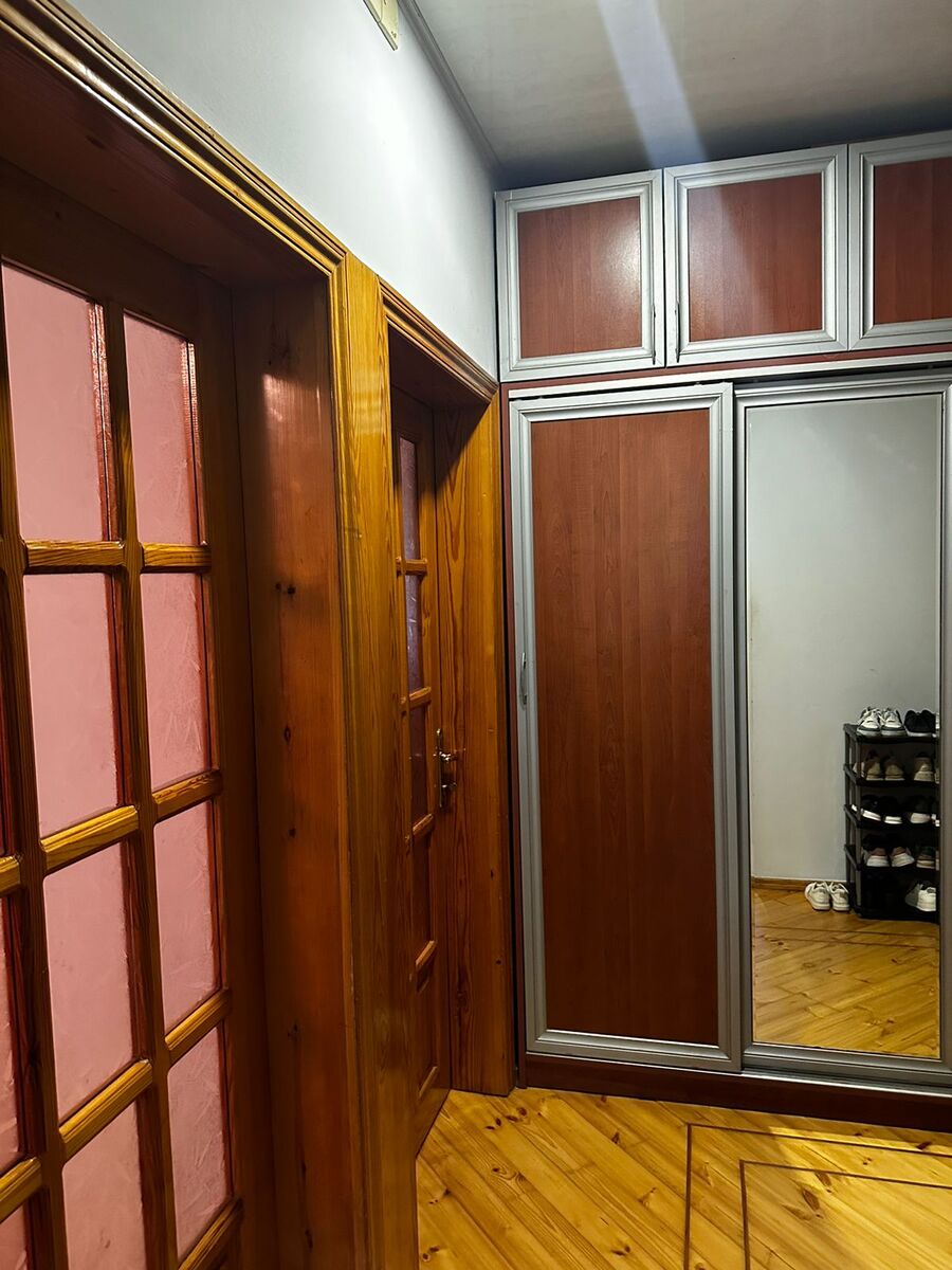 İcarəyə verilir 4 otaqlı köhnə tikili 150 m² — Mənzil, Bakı (4)