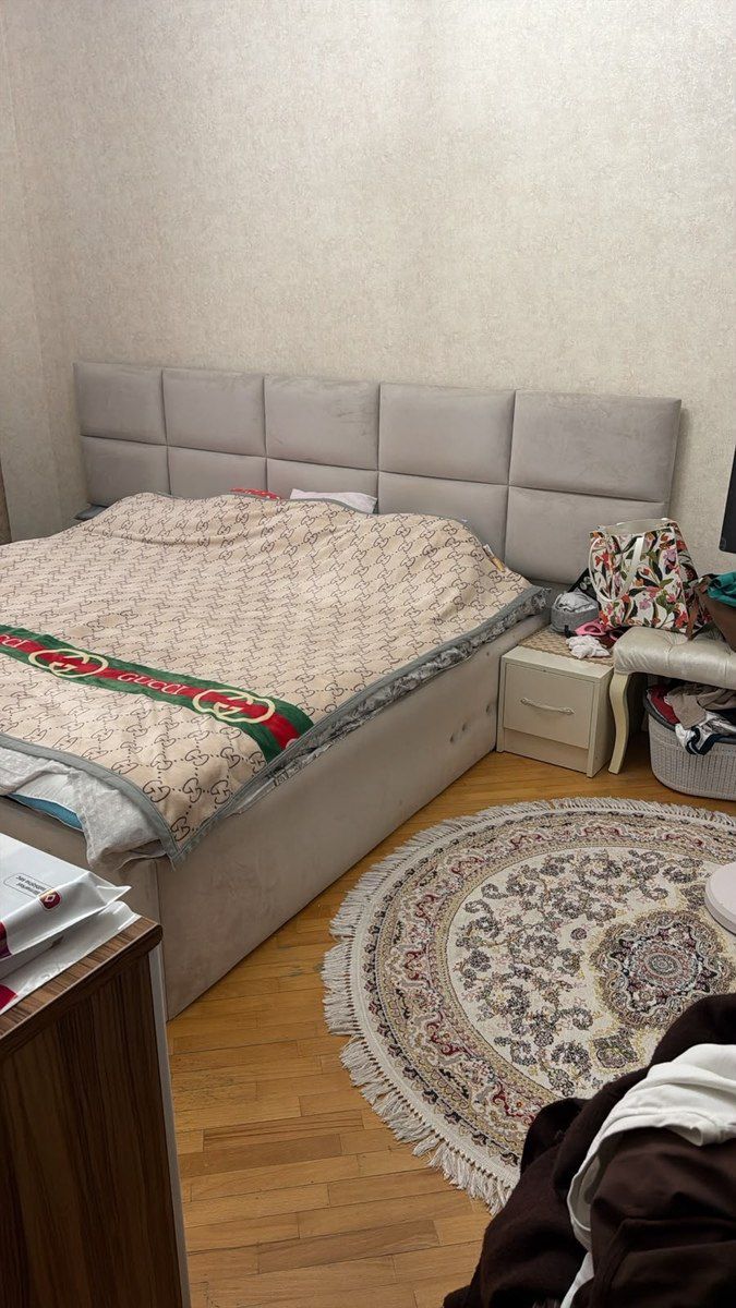 Yataq otağı mebeli — Mebel, Bakı