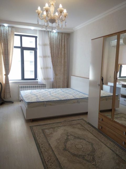 1-otaqlı yeni tikili, Cavanşir küç., 53 m² — Apartment