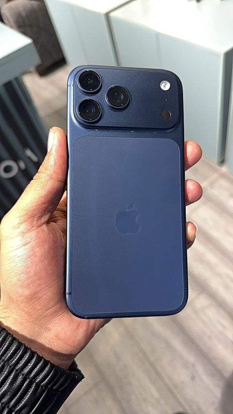 Apple iPhone 17 Pro Max Deep Blue 256GB/12GB — Bakı