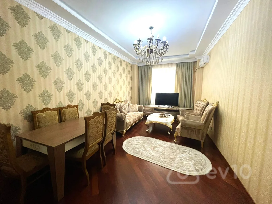3 otaqlı mənzil, 120 m², Elşən Süleymanov küç — kirayə — Mənzil, Bakı