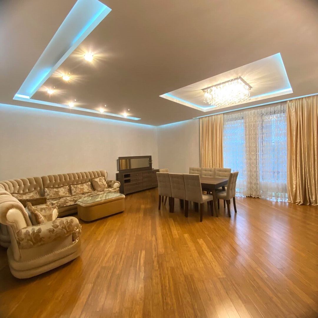 İcarəyə verilir 3 otaqlı yeni tikili 150 m² — Mənzil, Bakı (2)