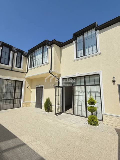 Satılır 5 otaqlı həyət evi / bağ evi 220 m², Badamdar qəsəbəsi, Səbail rayonu — House, cottage, summer house