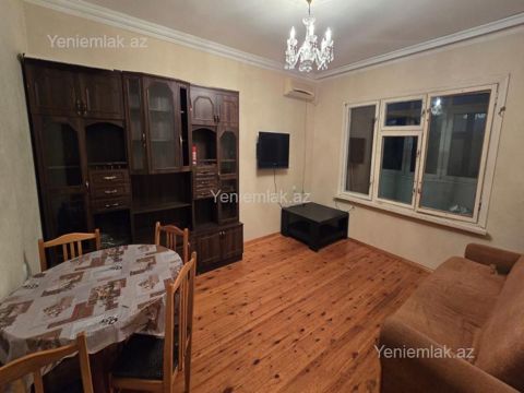 Kirayə 4 otaqlı Bina evi menzil (Köhnə tikili), 80 m², 10-cu mikrorayon — Sumqayıt