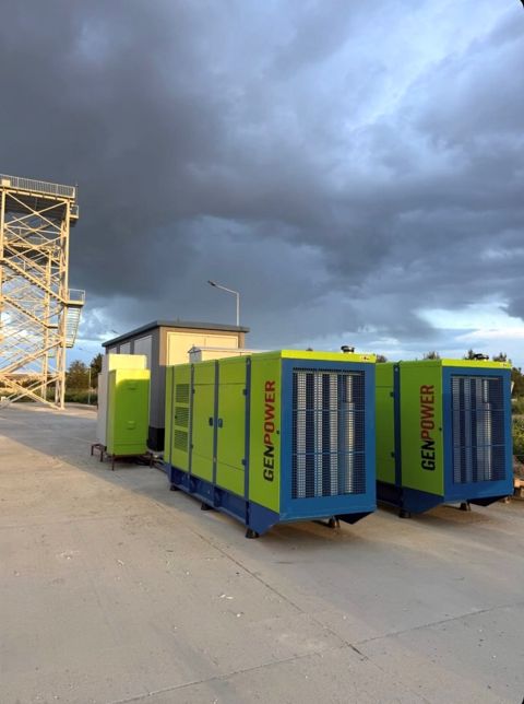 Generator — Bakı